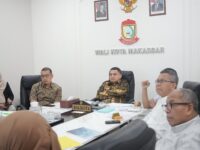 Pertemuan teknis antara Pemerintah Kota Makassar, dengan PT Tanamal Phinsi Properti di Balai Kota, Kota Makassar kembali menjadi magnet bagi investor besar. Kamis (21/8/2025).