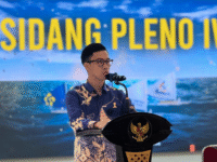 Ketua terpilih BPD HIPMI Sulbar periode 2025–2028, Zulfikar Suhardi, menyampaikan sambutan usai ditetapkan dalam Musda VI HIPMI Sulbar di Aula Andi Depu, Kantor Gubernur Sulbar, Selasa (26/8/2025).