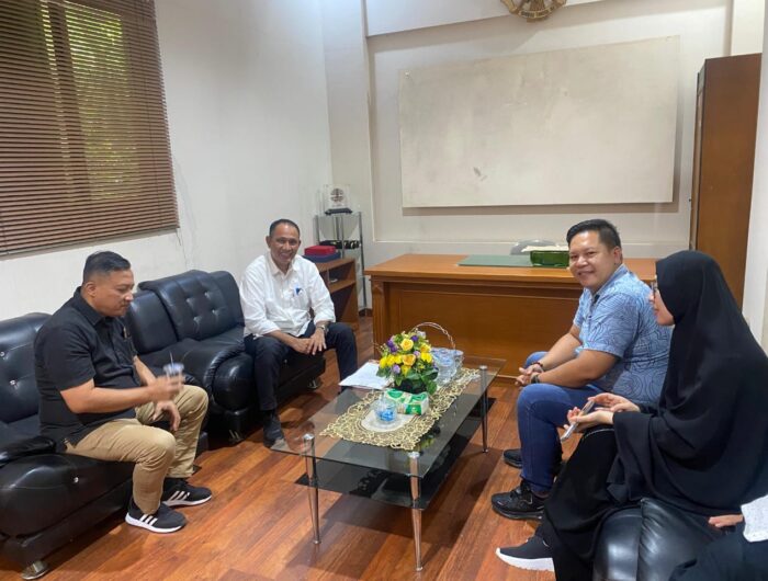 Pemerintah Provinsi Sulawesi Barat dan Universitas Hasanuddin (Unhas) kembali menegaskan komitmen kerja sama lewat penandatanganan kesepakatan di Makassar, Rabu 13 Agustus 2025.
