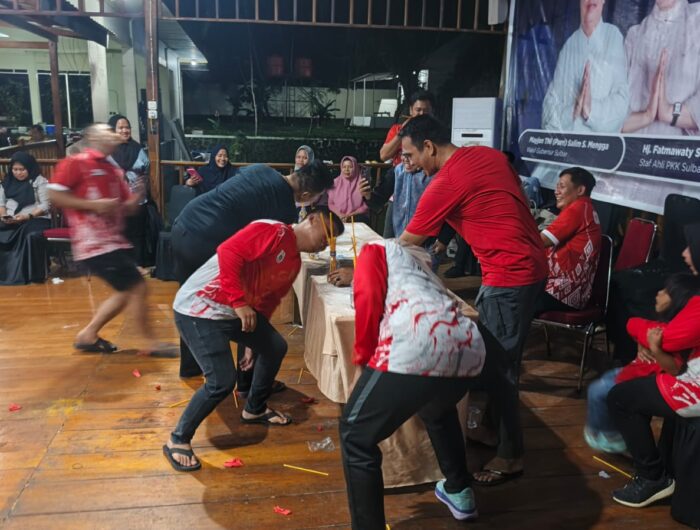 Gelaran lomba Agustusan berlansung meriah di Rumah Jabatan, Jl Abd Malik Pettanna Endeng, Rangas, Mamuju, Rabu (13/8/2025).