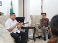 Humas Pemkot, Wali Kota Makassar, Munafri Arifuddin, menerima audiensi manajemen PT XAHNSM Green and Smart Mobility Indonesia di Balai Kota Makassar, Rabu (20/8/2025).