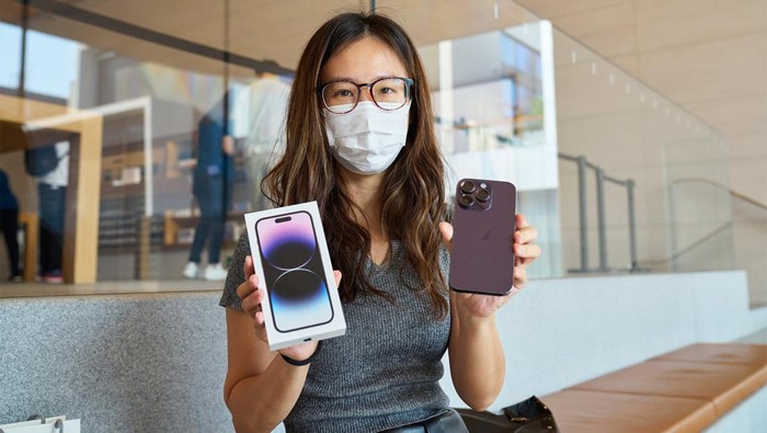 Apple, Harga iPhone 14 dan 14 Pro di Indonesia.