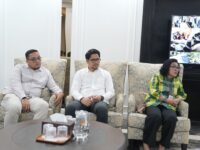 Sumber Foto : Humas Pemkot, Perwakilan BPJS Kesehatan, BPJAMSOSTEK, di Balai Kota Makassar, bahas penyaluran santunan bagi korban kebakaran DPRD Makassar serta penguatan perlindungan pekerja rentan melalui APBD.  Rabu (3/9/2025).