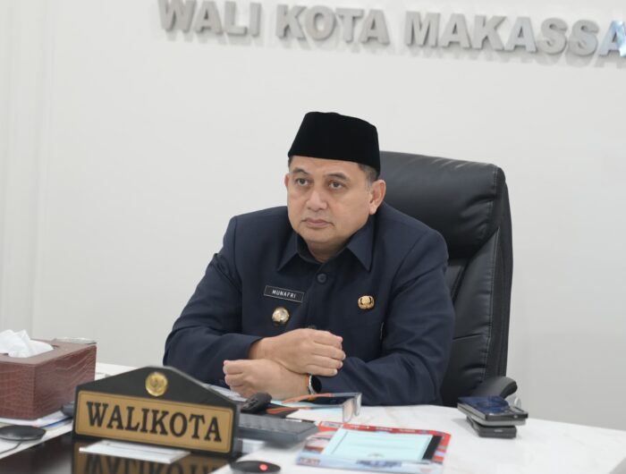 Sumber Foto : Humas Pemkot, Wali Kota Makassar, Munafri Arifuddin, saat memaparkan penyesuaian APBD Perubahan 2025 dalam rapat paripurna virtual dari Balai Kota Makassar, Rabu (3/9/2025).